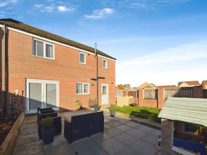 Photo 16- click for photo gallery